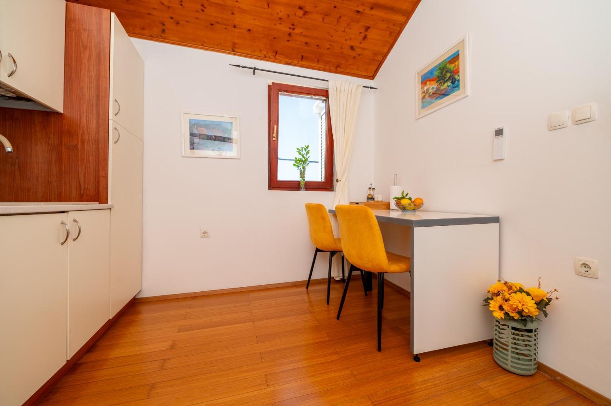 Apartments Vitoria Mali Lošinj Exteriér fotografie